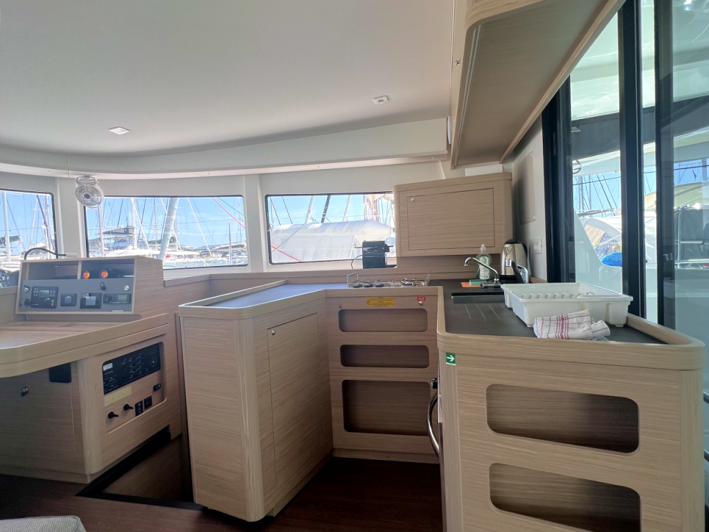 Catamaran 