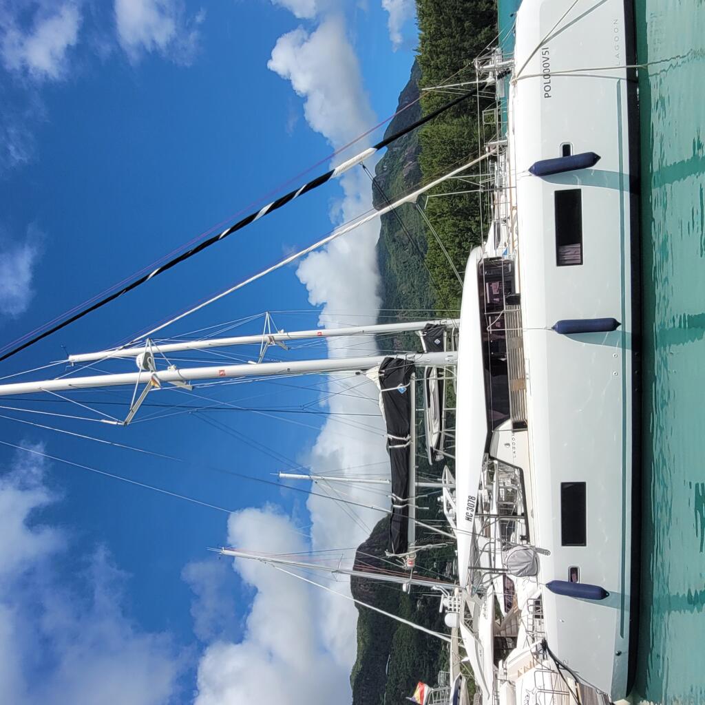 Catamaran 
