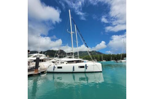 Catamaran 