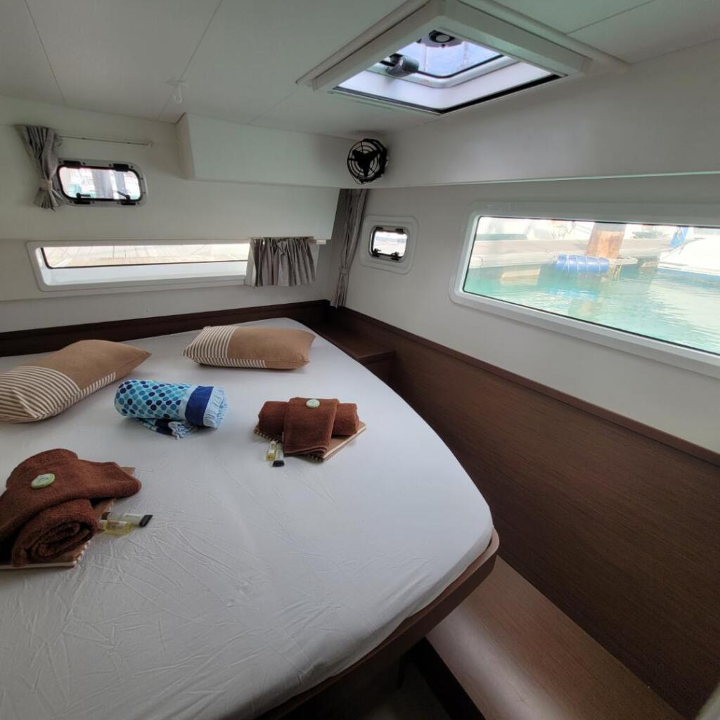 Catamaran 
