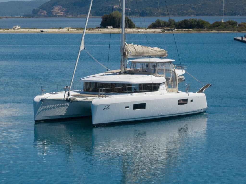 Catamaran 