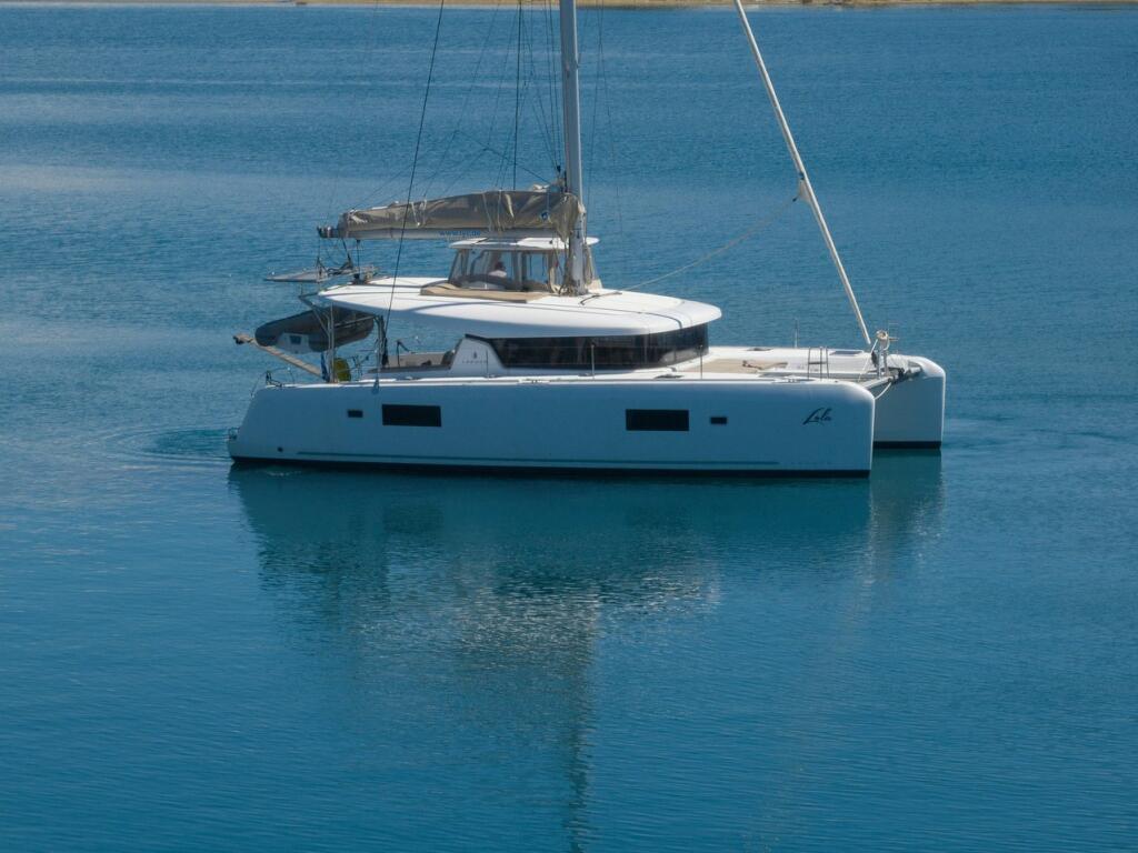 Catamaran 