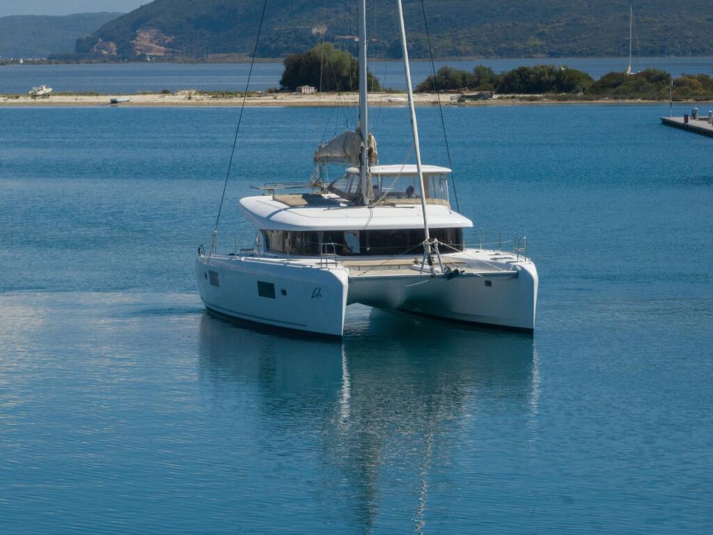 Catamaran 