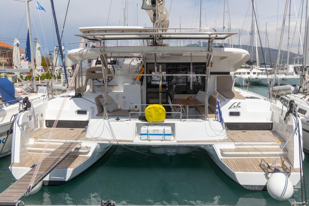 Catamaran 