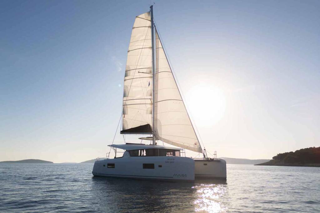 Catamaran 