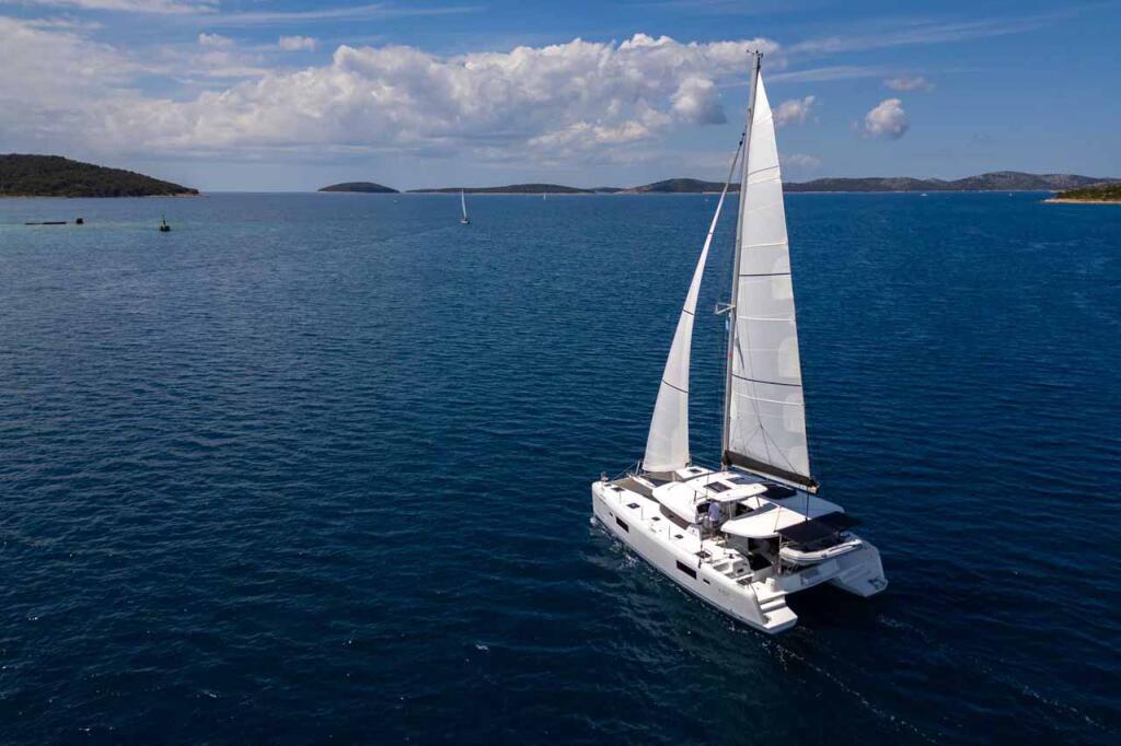 Catamaran 