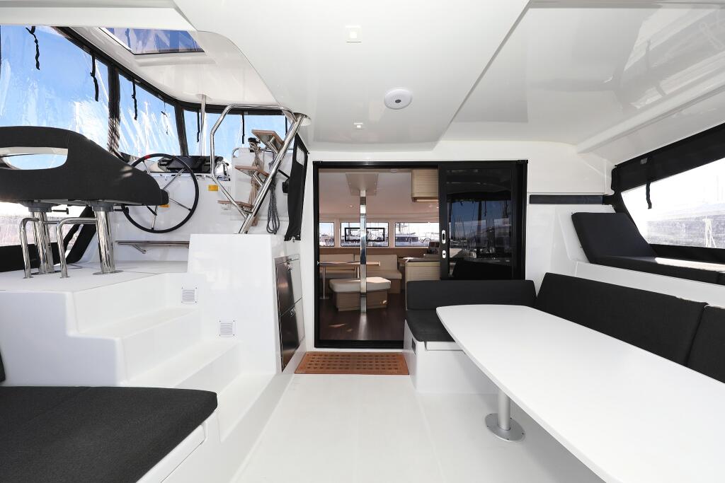 Catamaran 