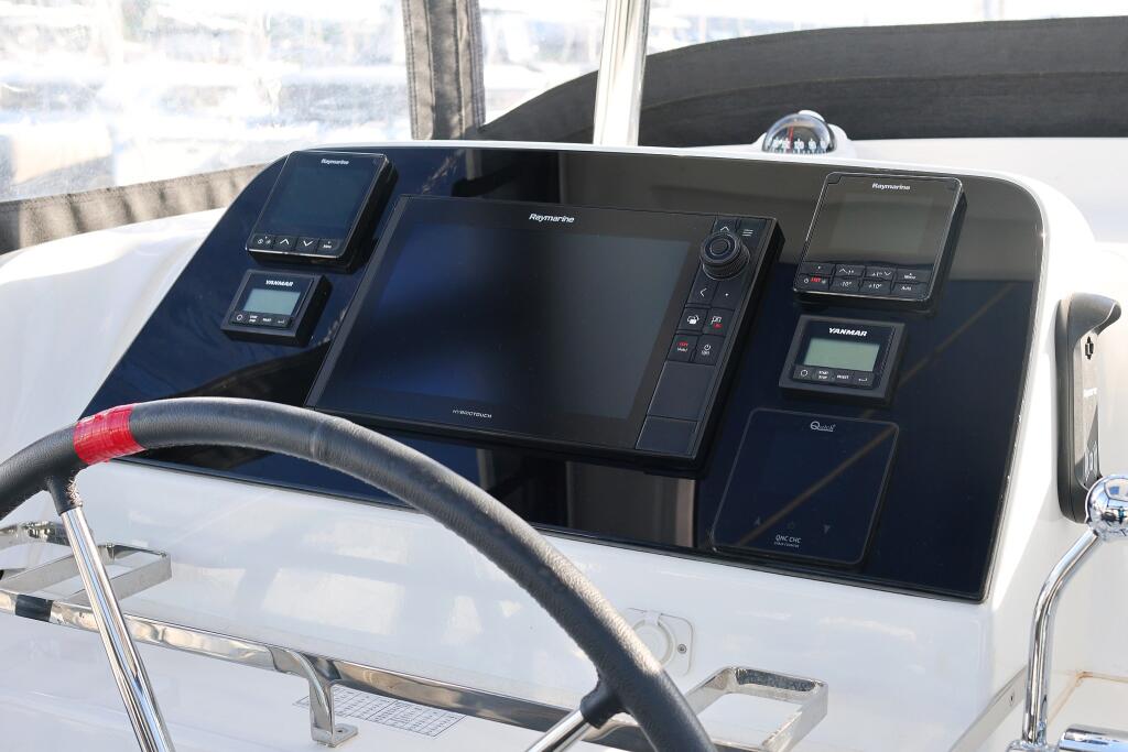 Catamaran 