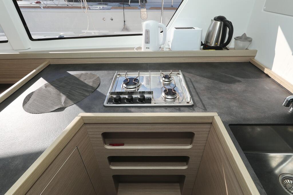 Catamaran 