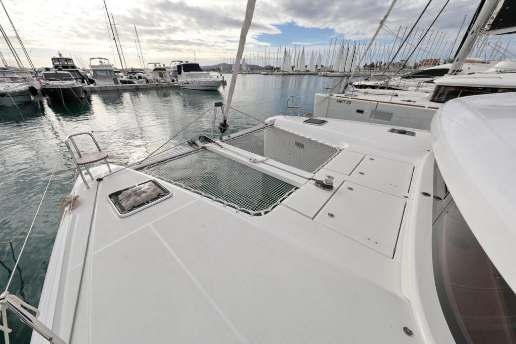 Catamaran 