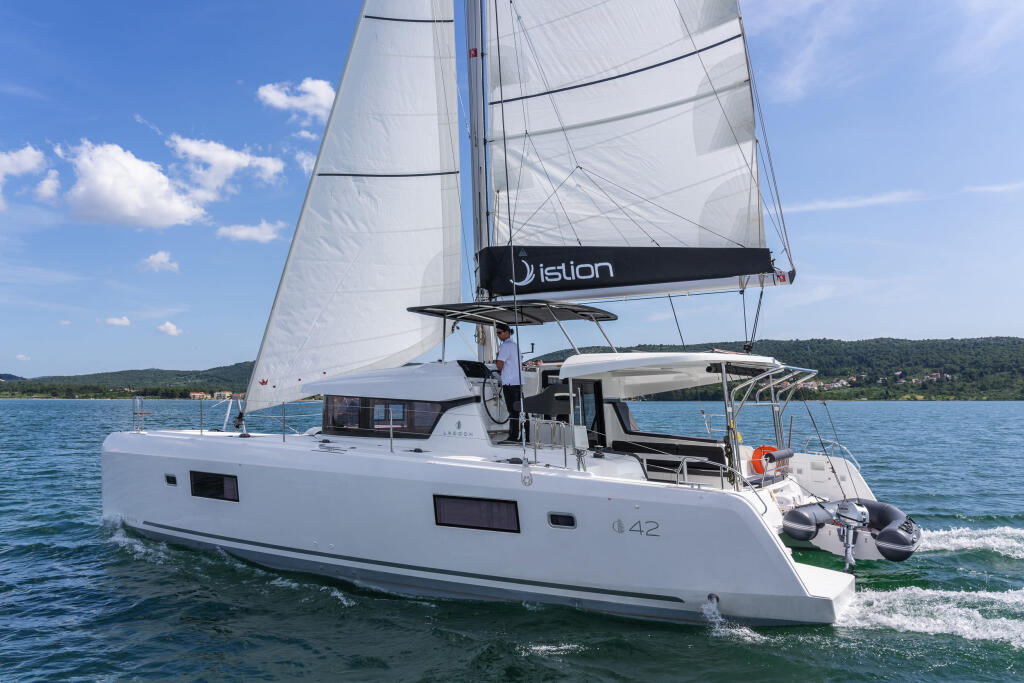 Catamaran 