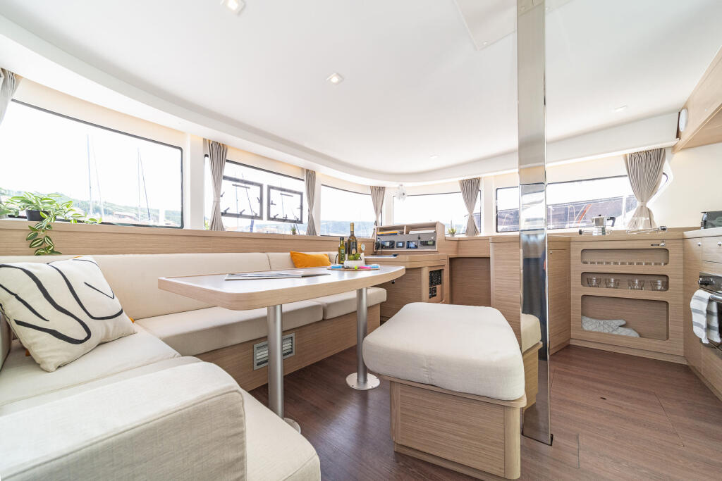 Catamaran 