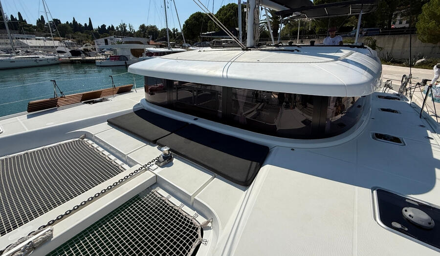 Catamaran 