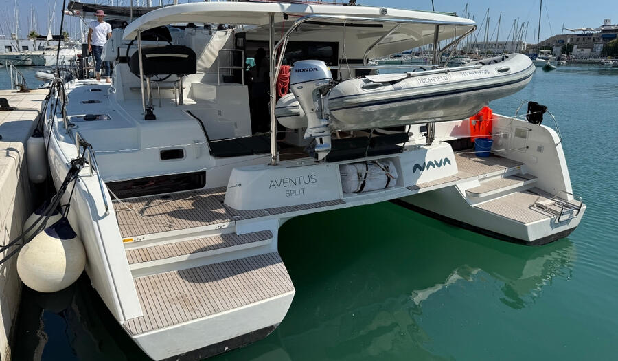 Catamaran 