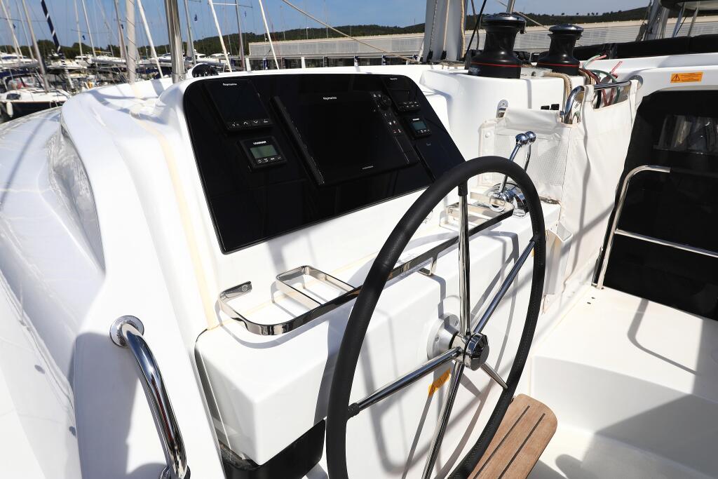 Catamaran 