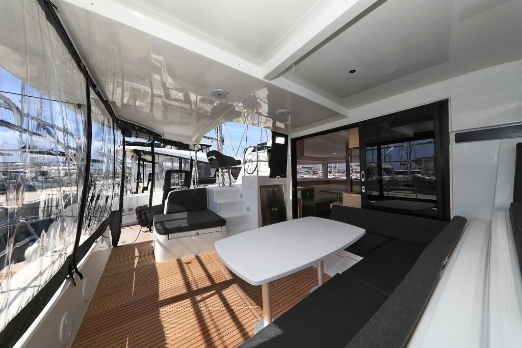 Catamaran 
