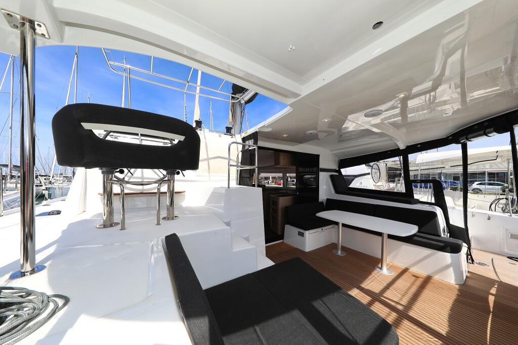 Catamaran 