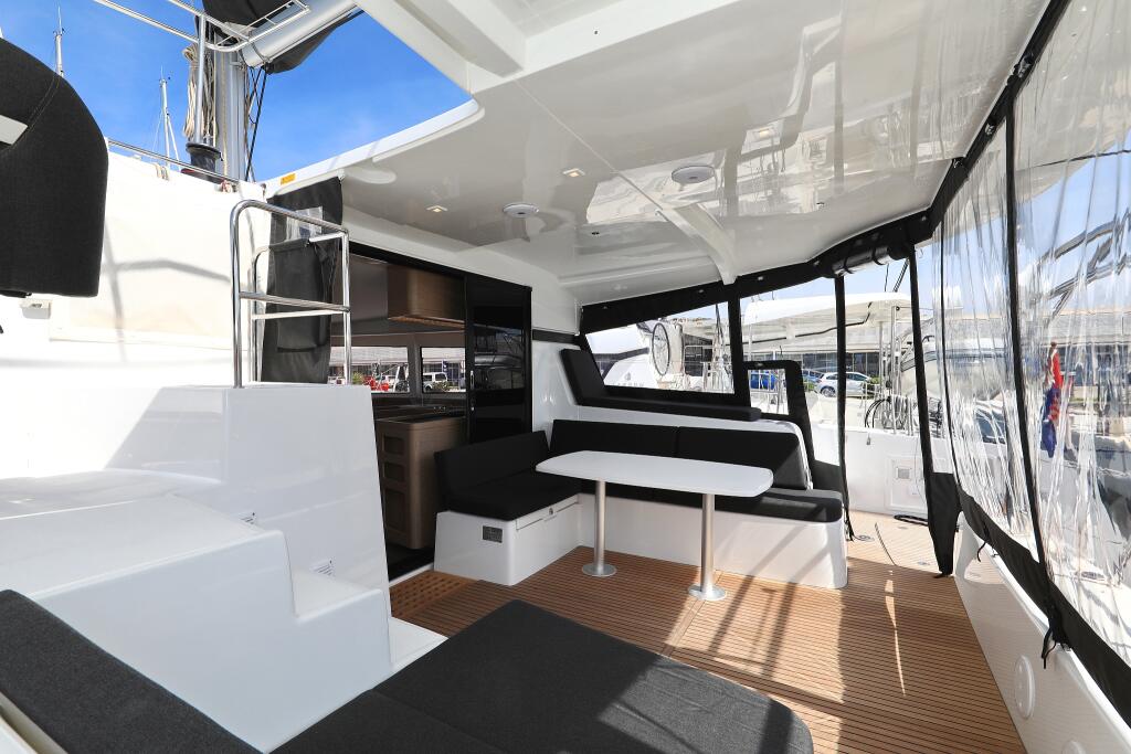Catamaran 