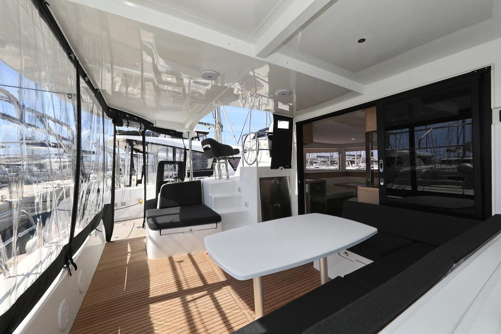Catamaran 