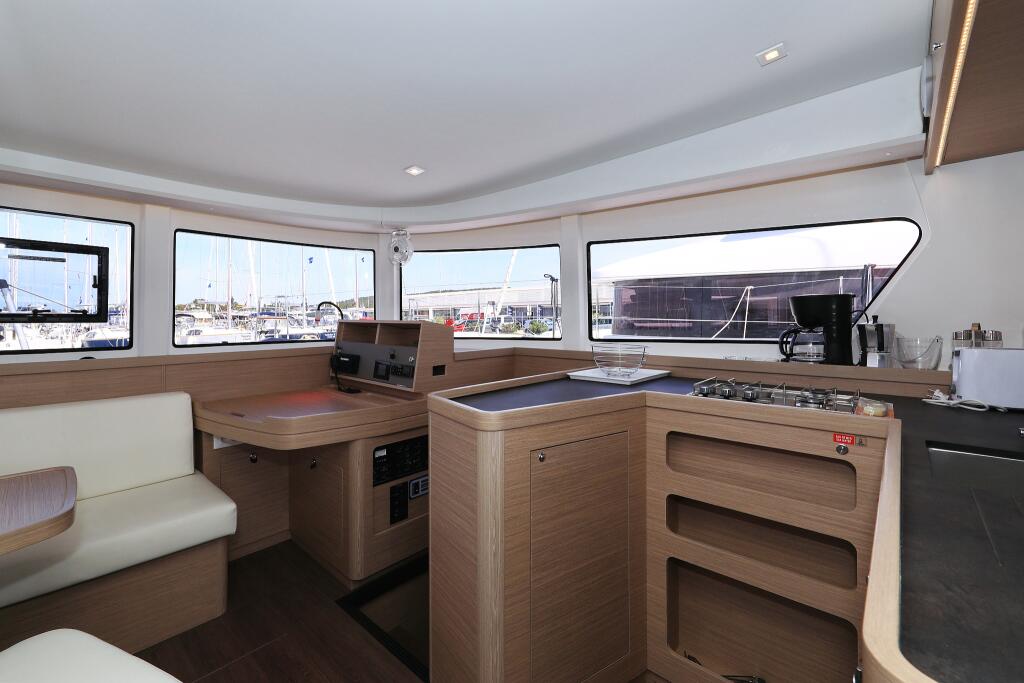 Catamaran 