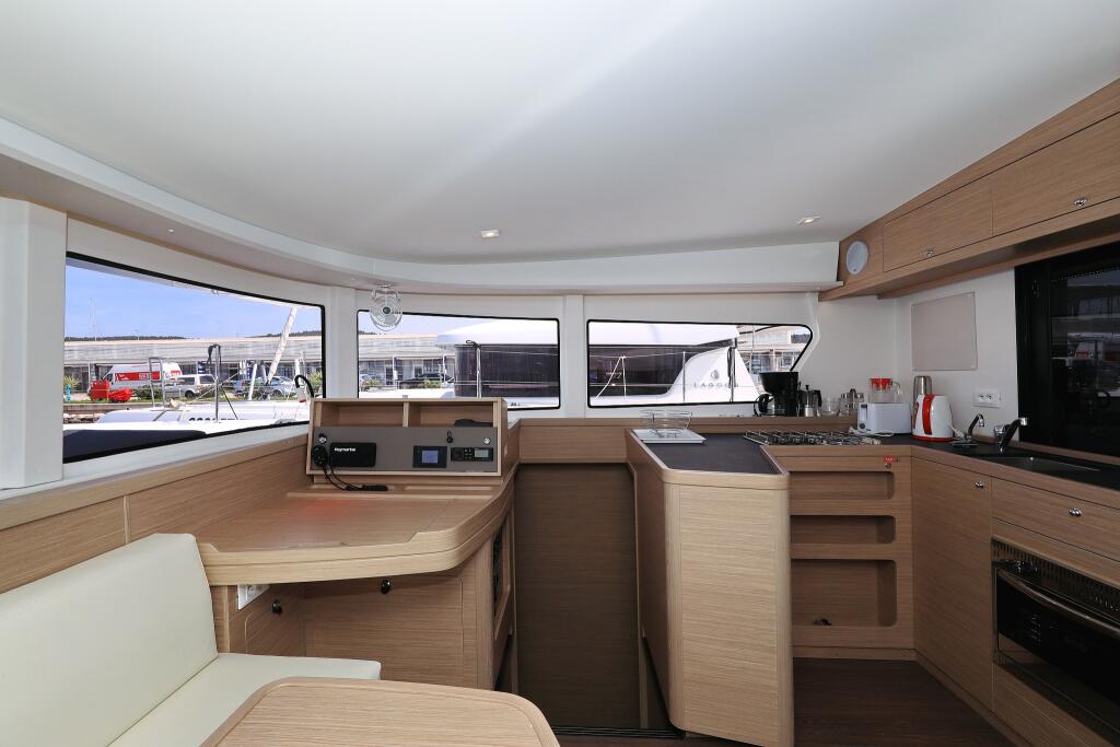 Catamaran 