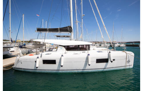 Catamaran 