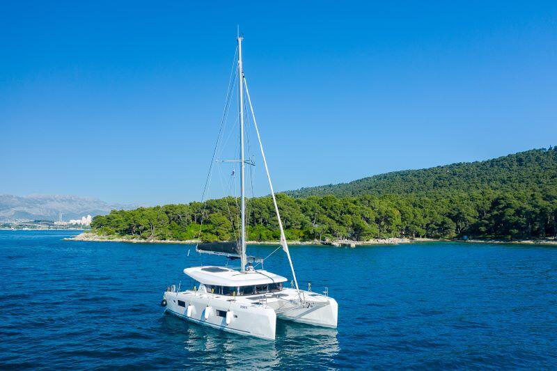 Catamaran 