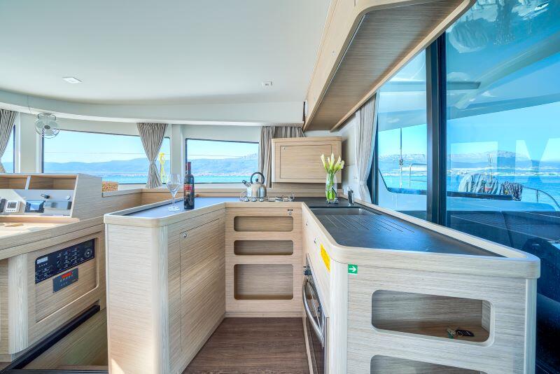 Catamaran 