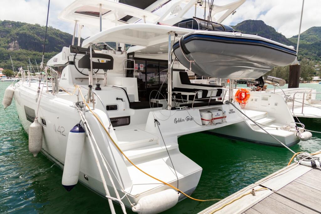 Catamarán 