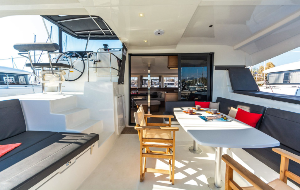 Catamaran 