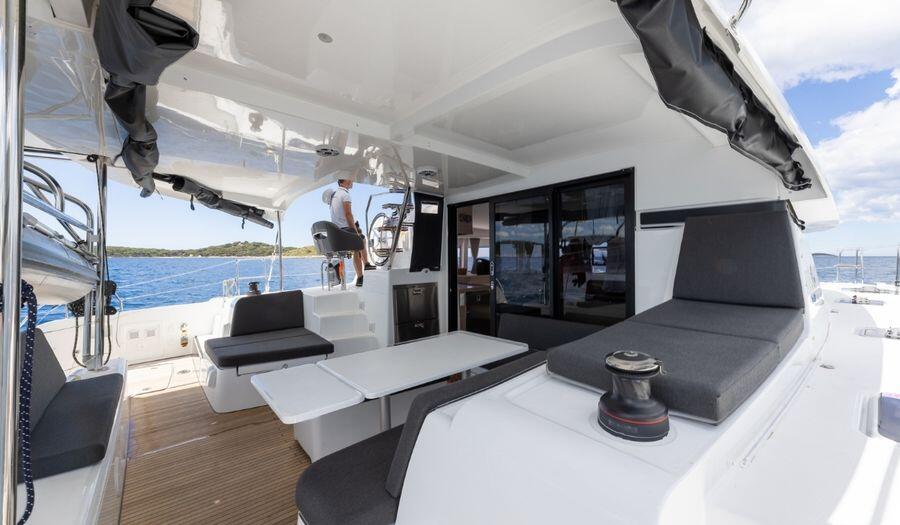Catamaran 