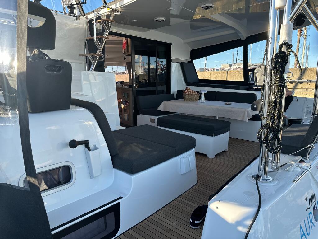 Catamaran 