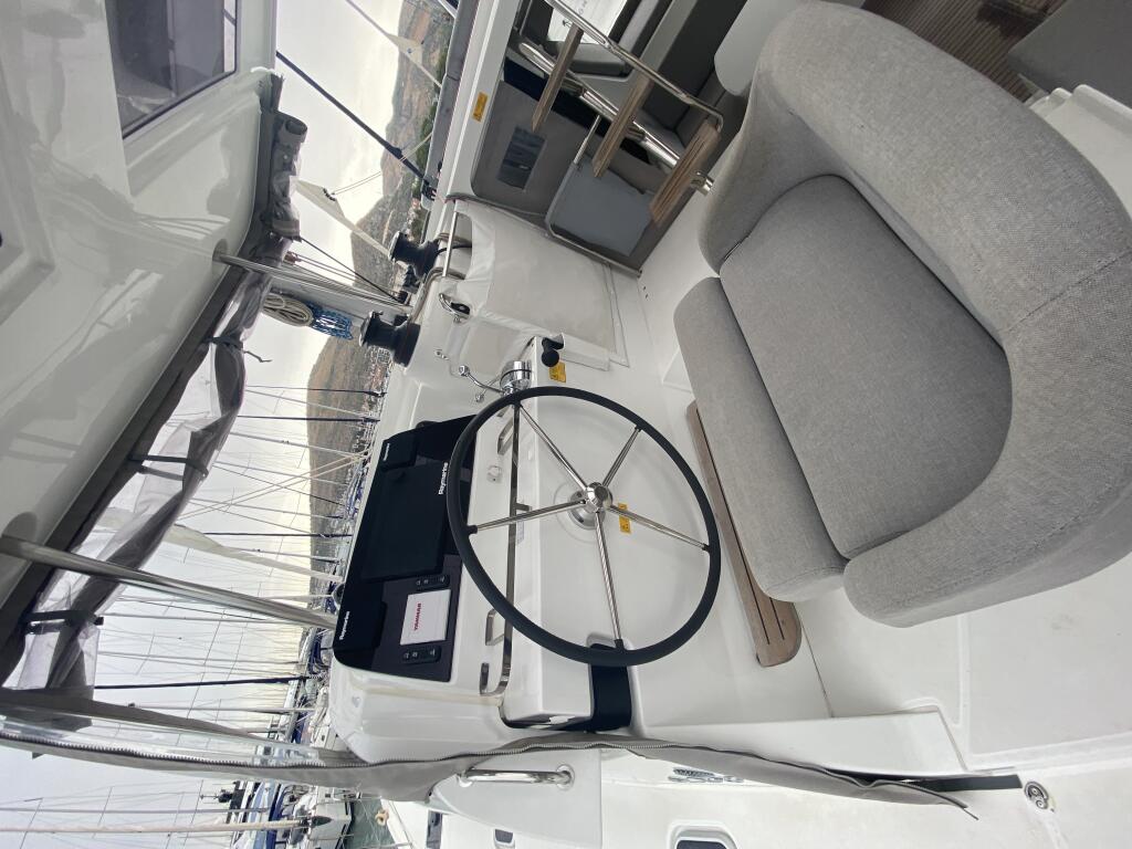 Catamaran 