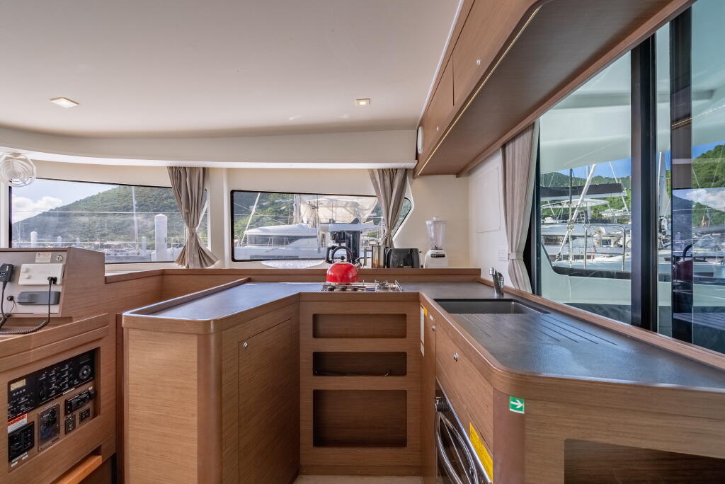 Catamaran 