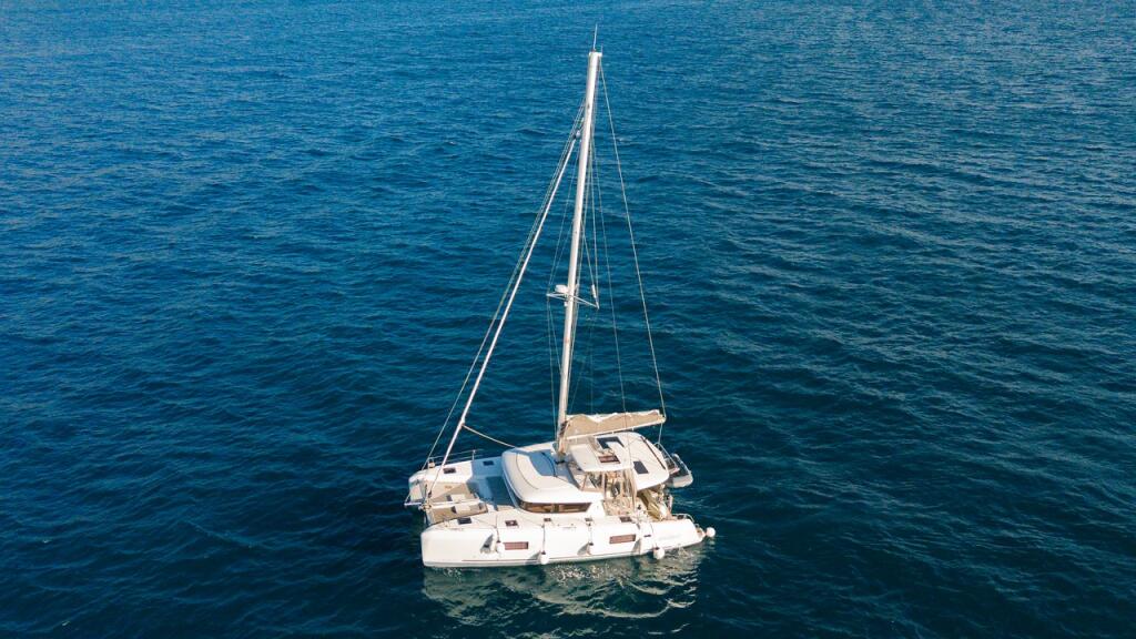 Catamaran 