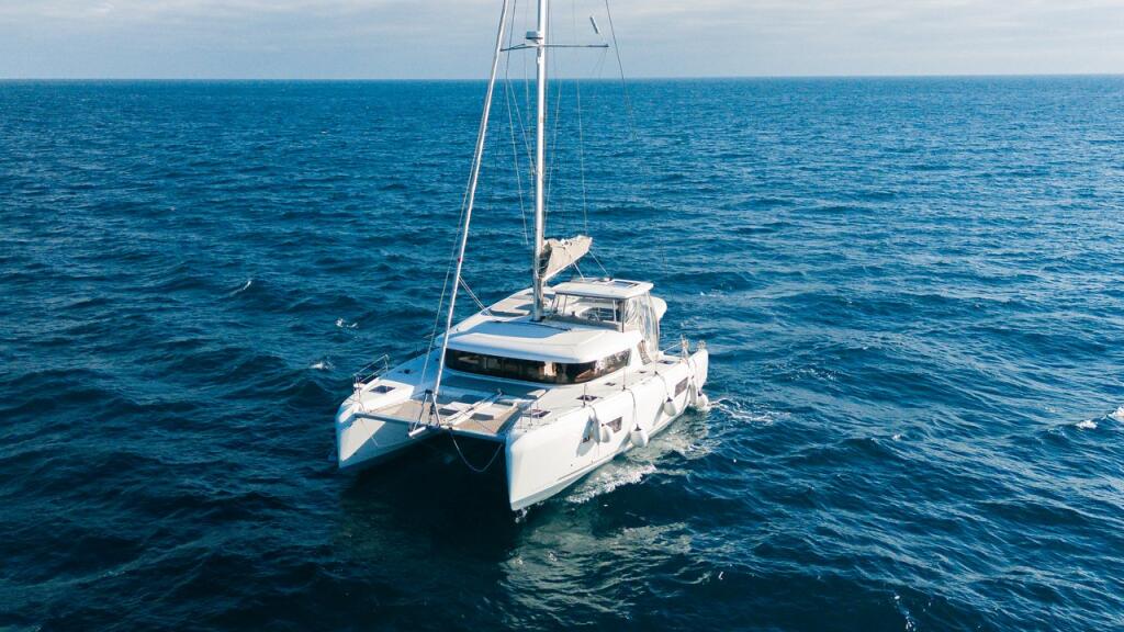 Catamaran 
