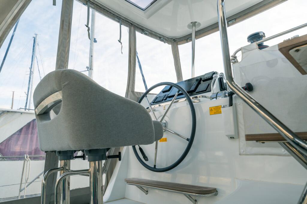 Catamaran 