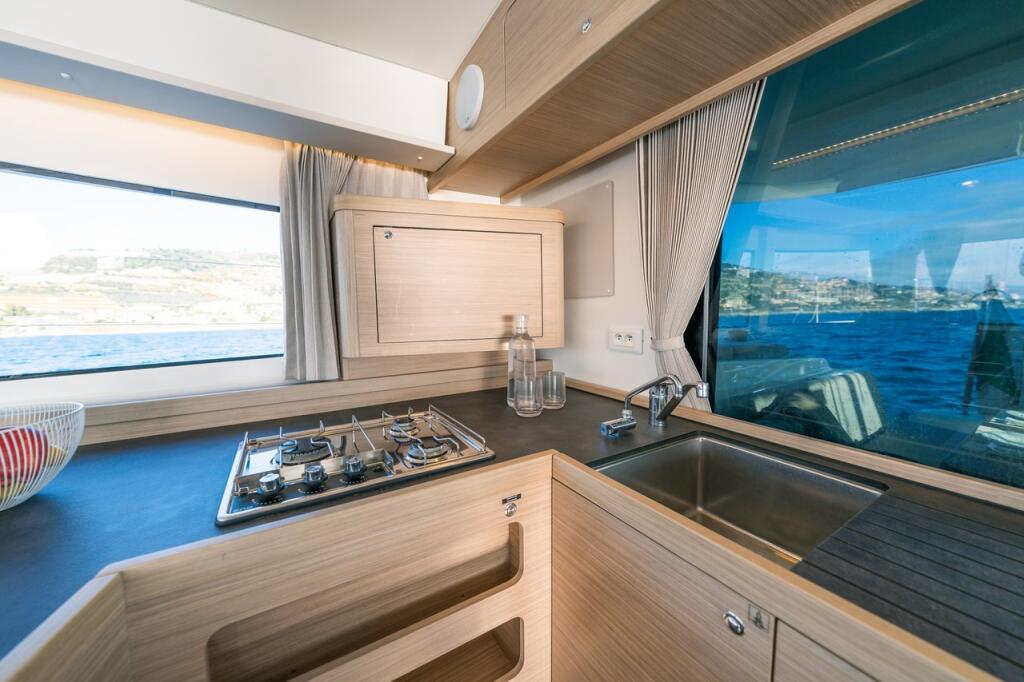 Catamaran 