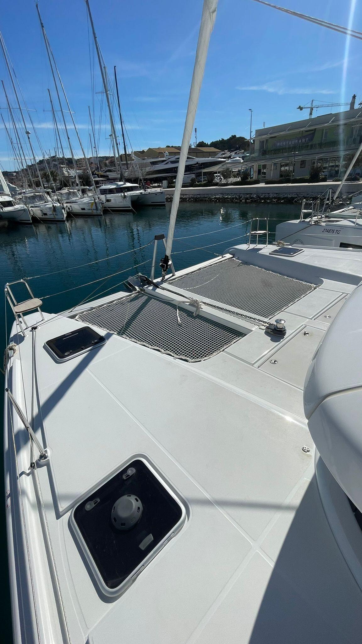 Catamaran 