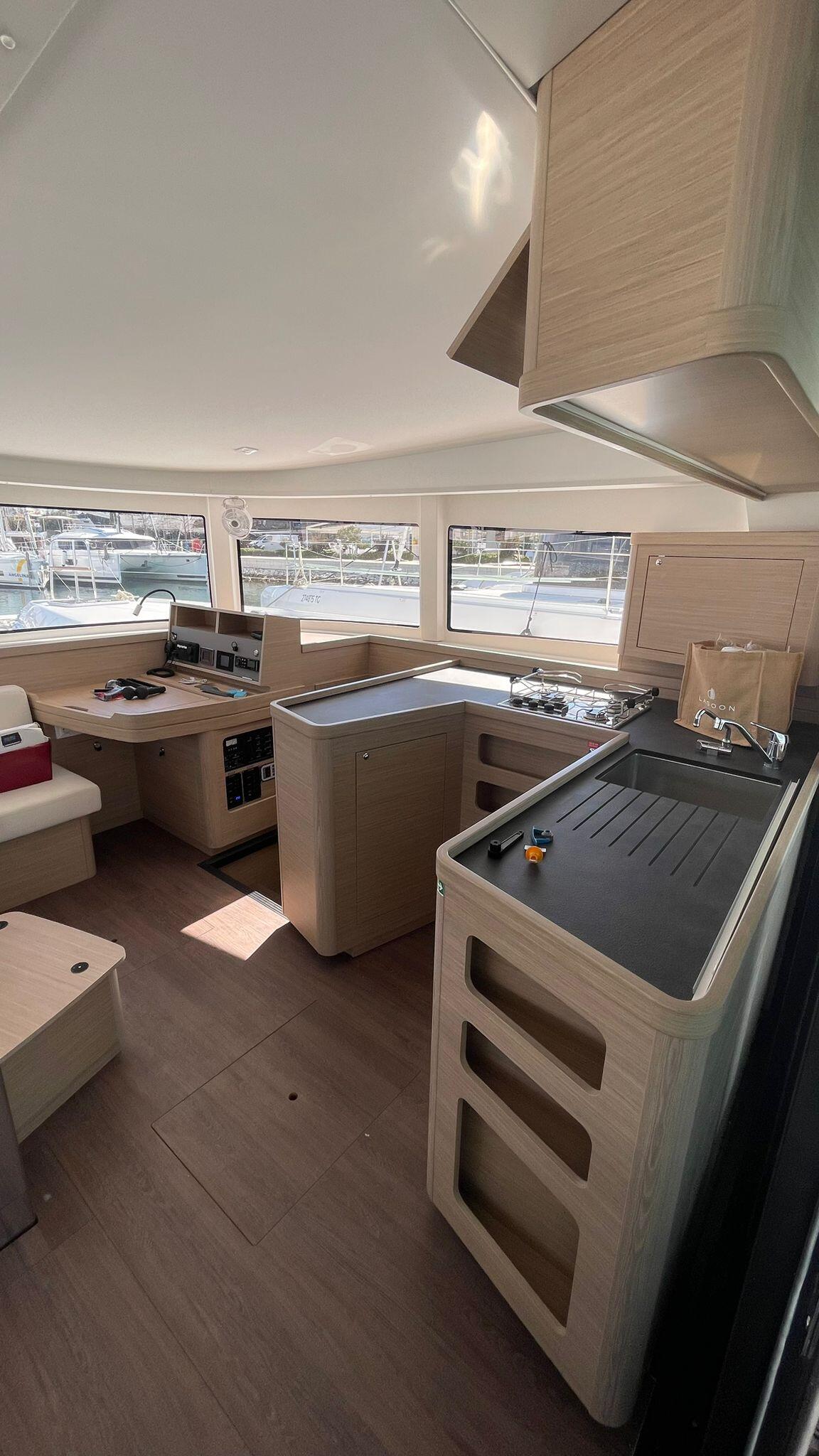 Catamaran 