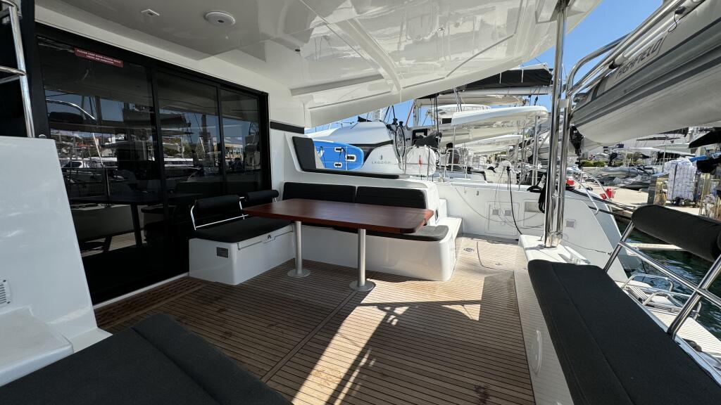 Catamaran 