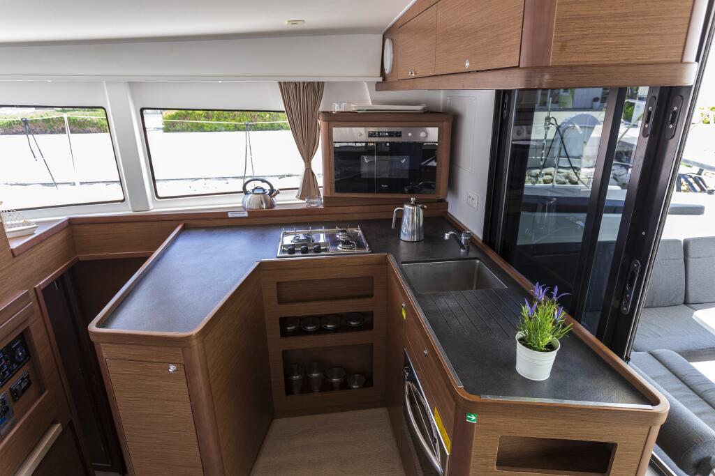 Catamaran 