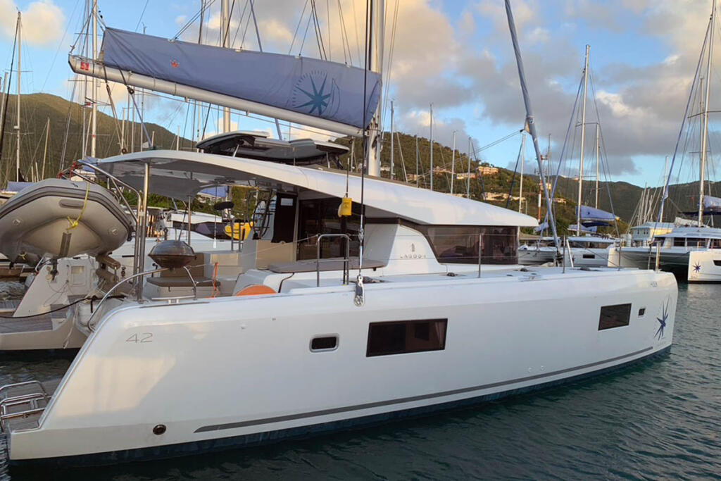 Catamaran 