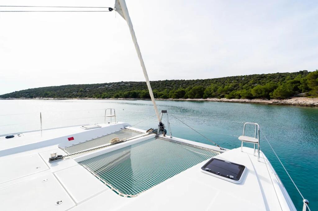 Catamaran 