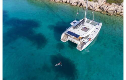 Catamaran 