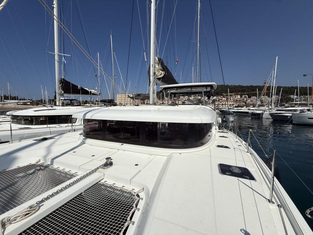 Catamaran 