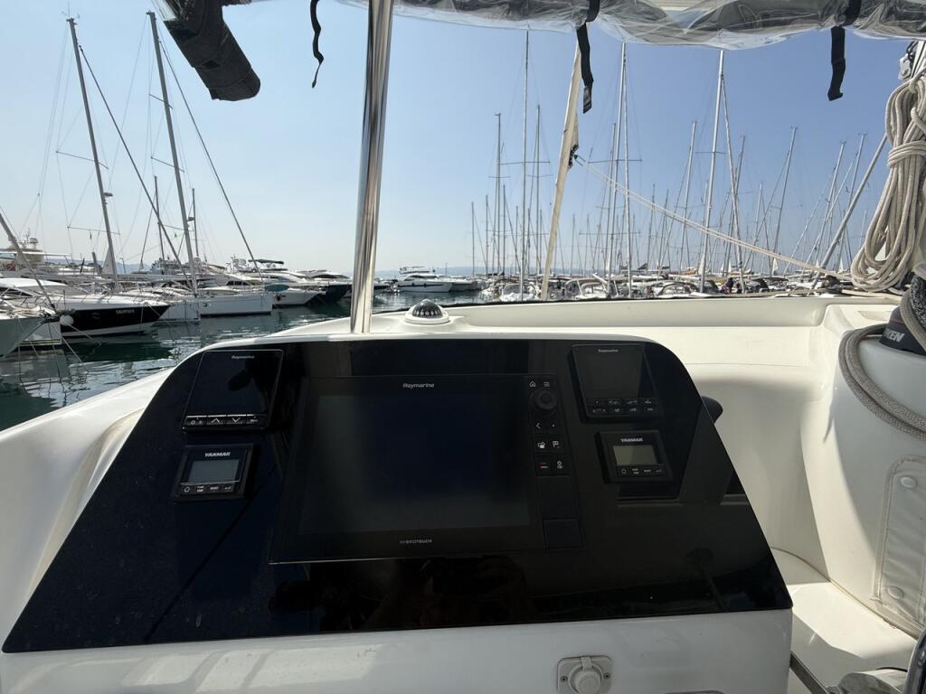 Catamaran 
