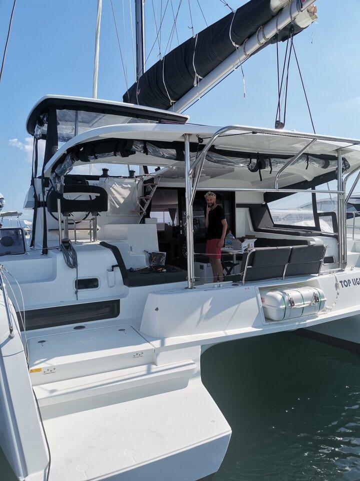 Catamaran 