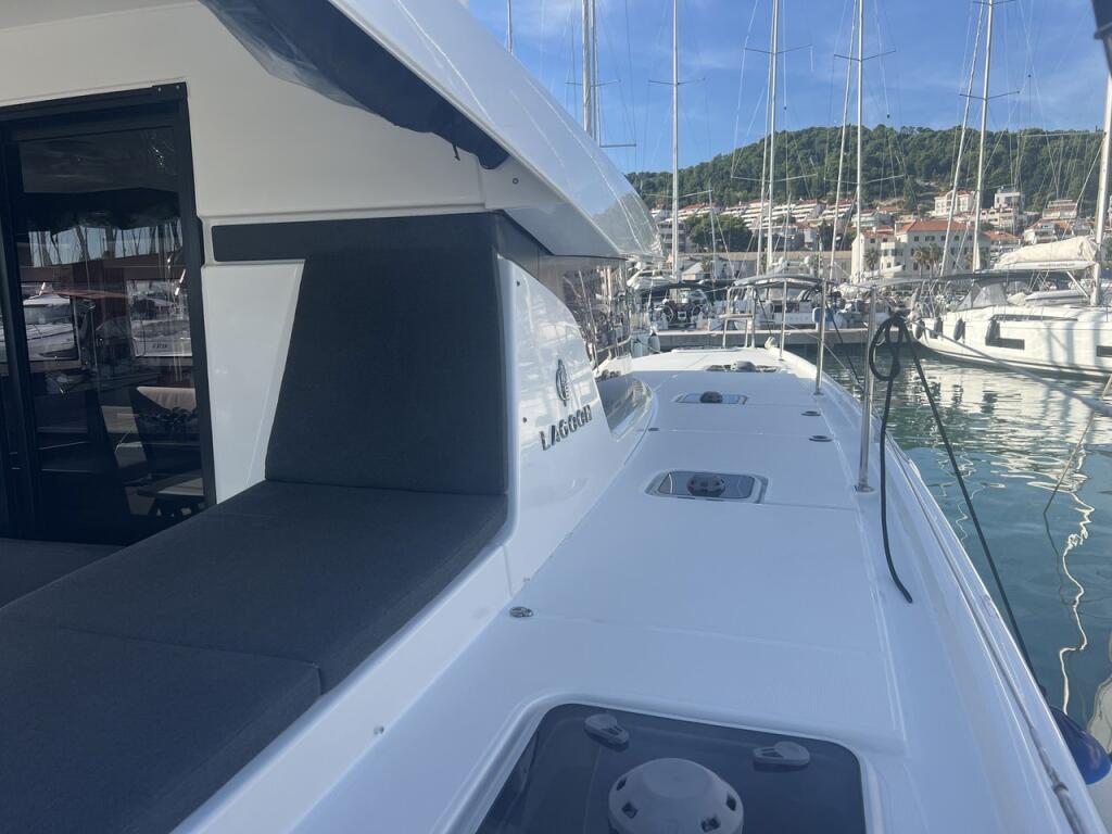 Catamaran 