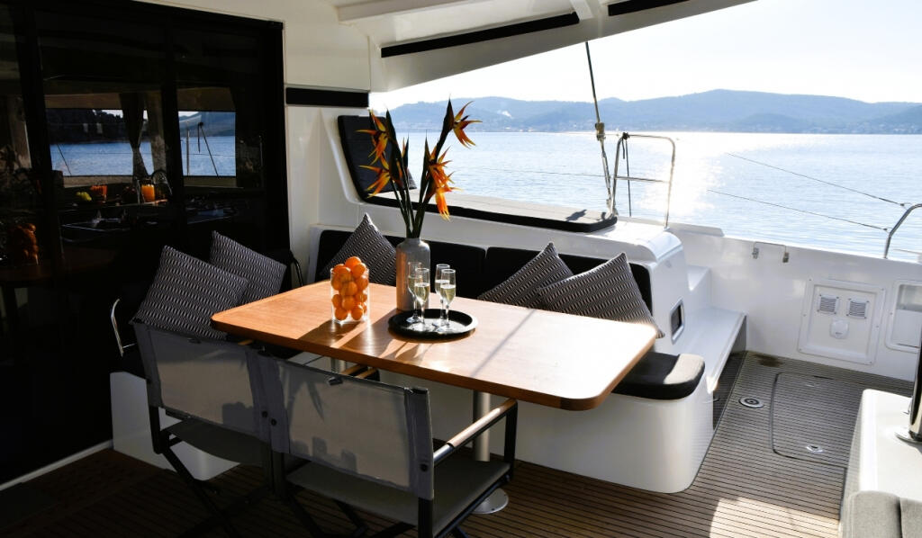 Catamaran 